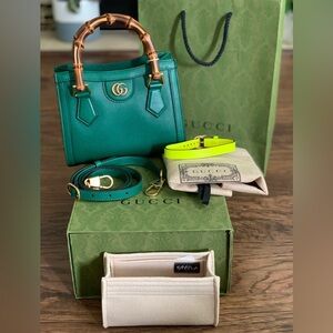 ❌SOLD❌ Gucci Diana Mini Tote Bag - Green